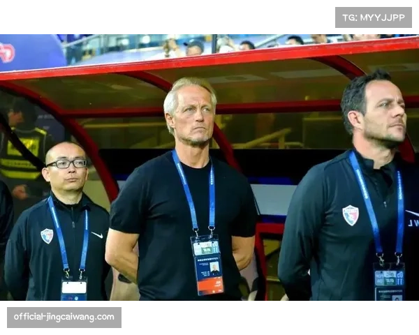 山东泰山零比四惨败云南玉昆 左路防守被频繁打穿漏洞频出