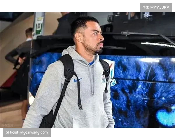 李可伤情比预想要轻 脚踝被盖伊误伤后已制定康复方案